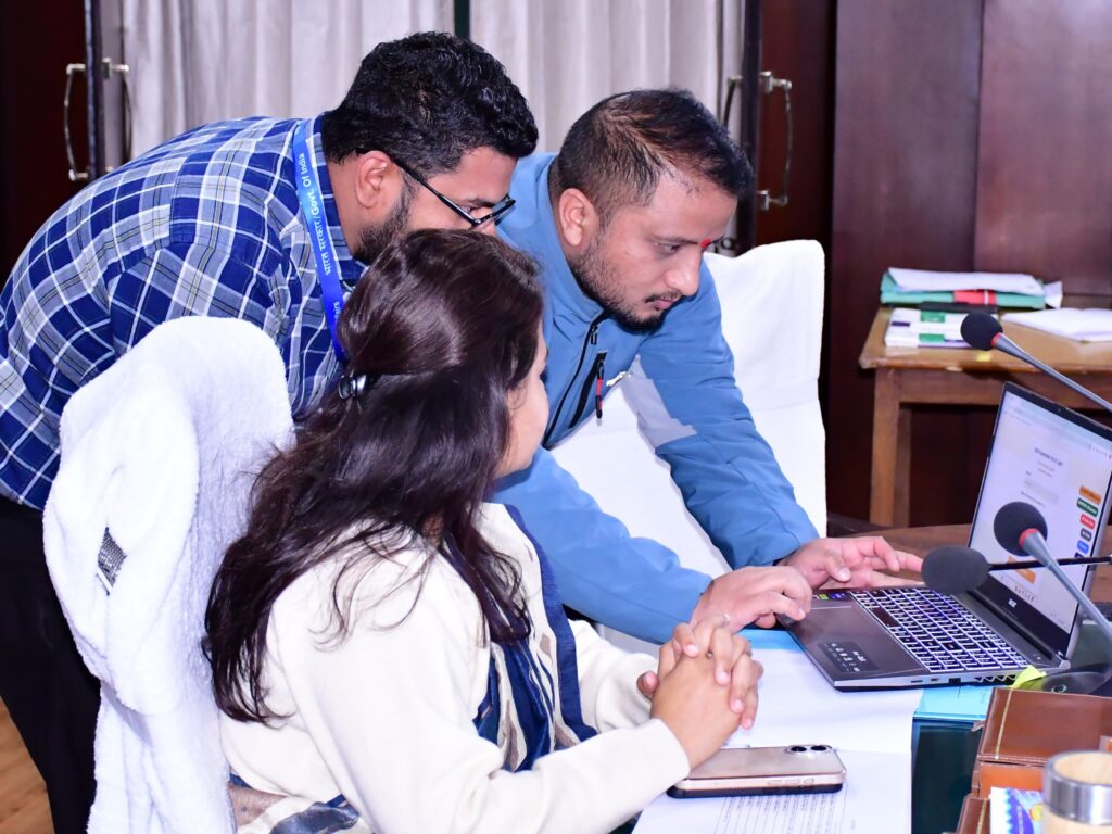 उत्तराखंड में जनगणना 2026 शुरू, घर बैठे करें स्वयं गणना