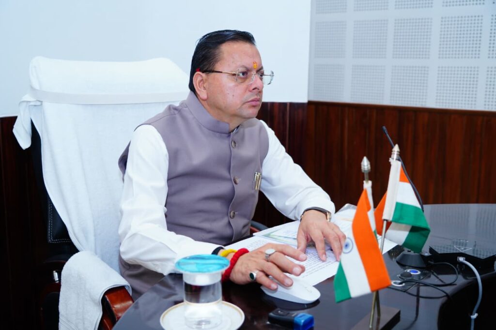 CM धामी ने लॉन्च किया ‘श्रमिक सेवा’ ऐप, खातों में ₹17 करोड़ ट्रांसफर